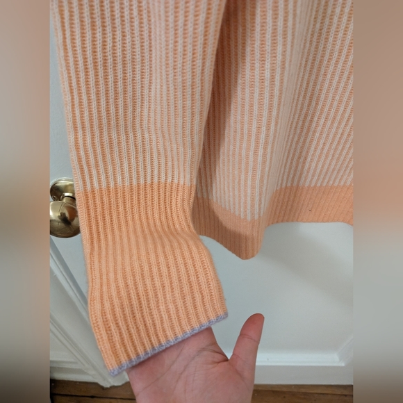 NWT Kinross 100% Cashmere Funnel Neck Sweater Large - Picture 3 of 7